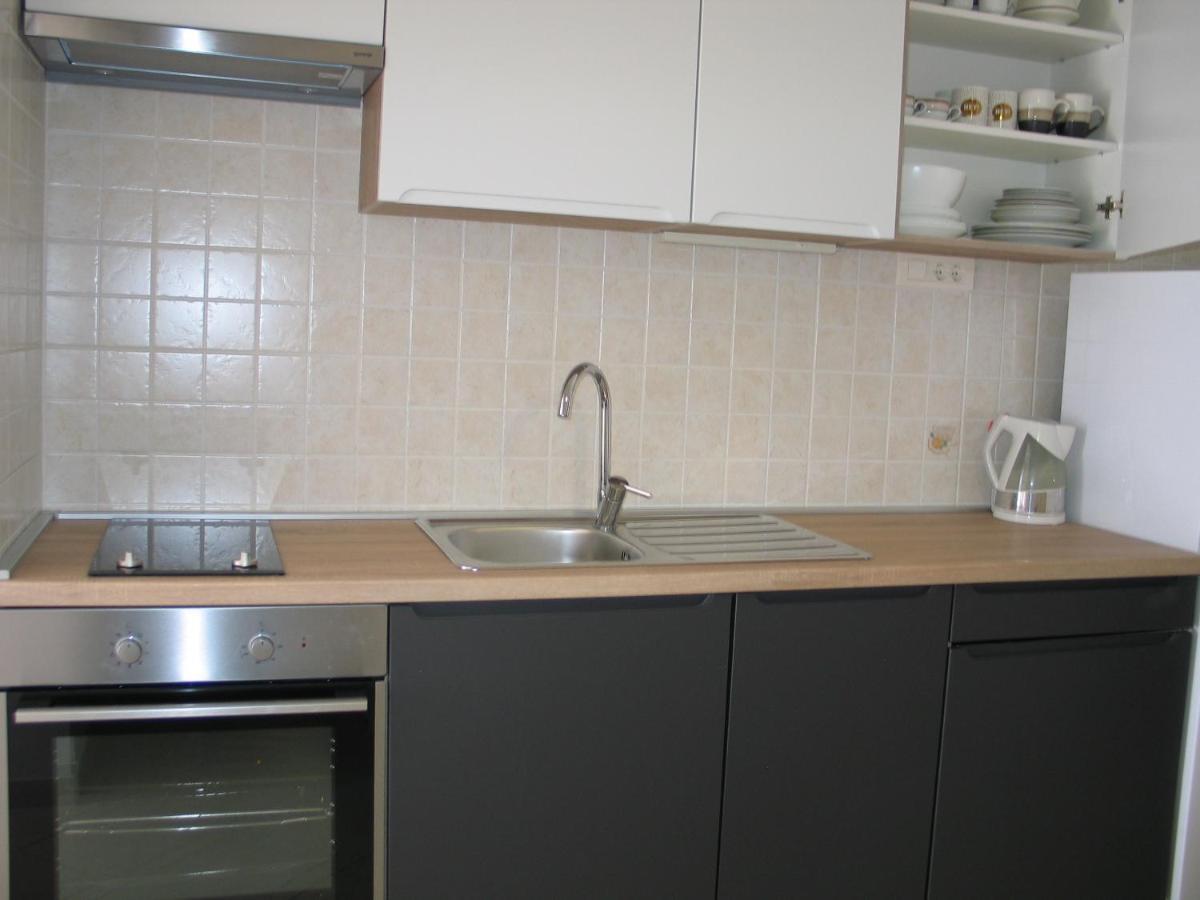 Apartmani Kunteja باغ المظهر الخارجي الصورة