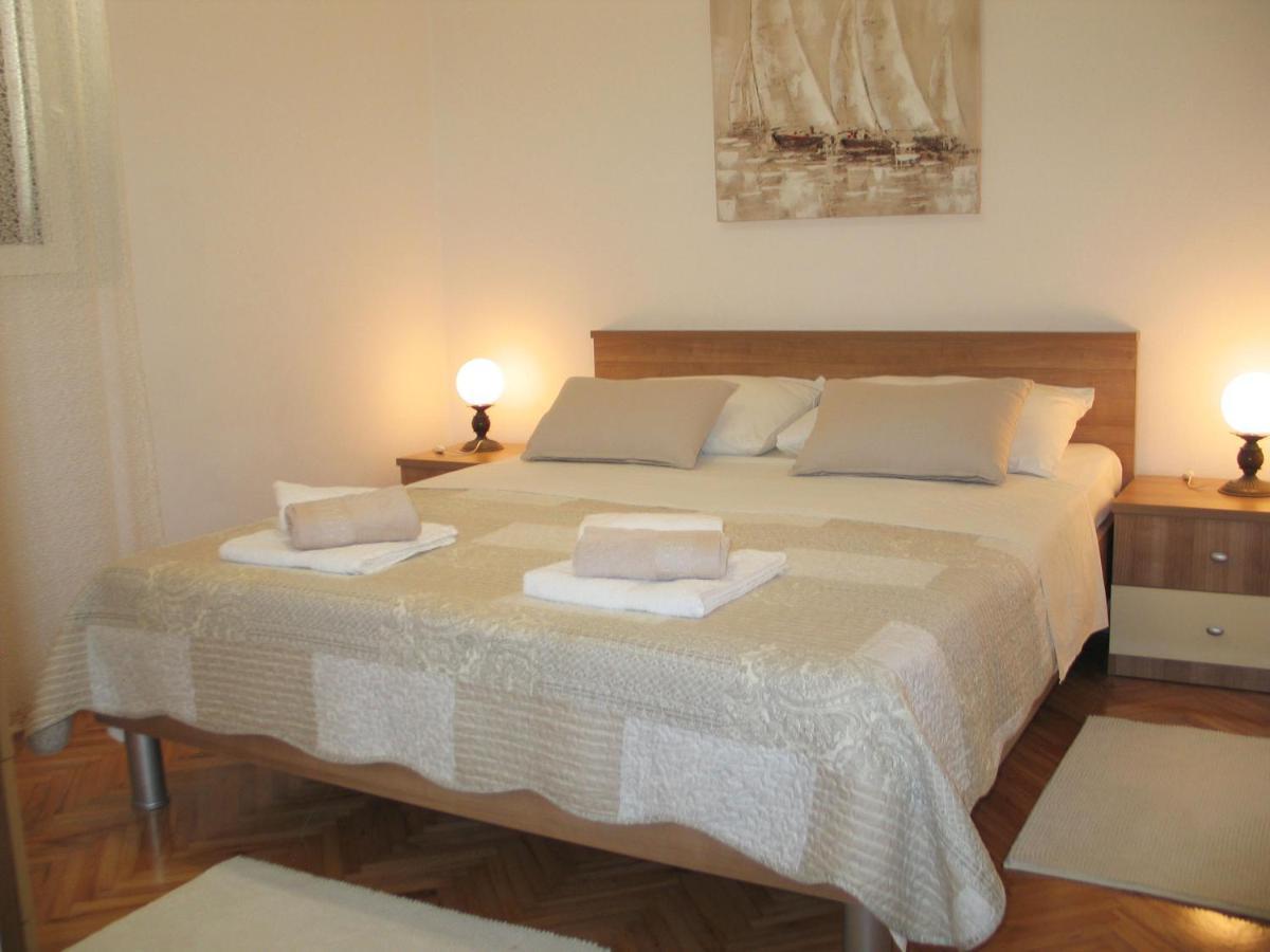 Apartmani Kunteja باغ المظهر الخارجي الصورة