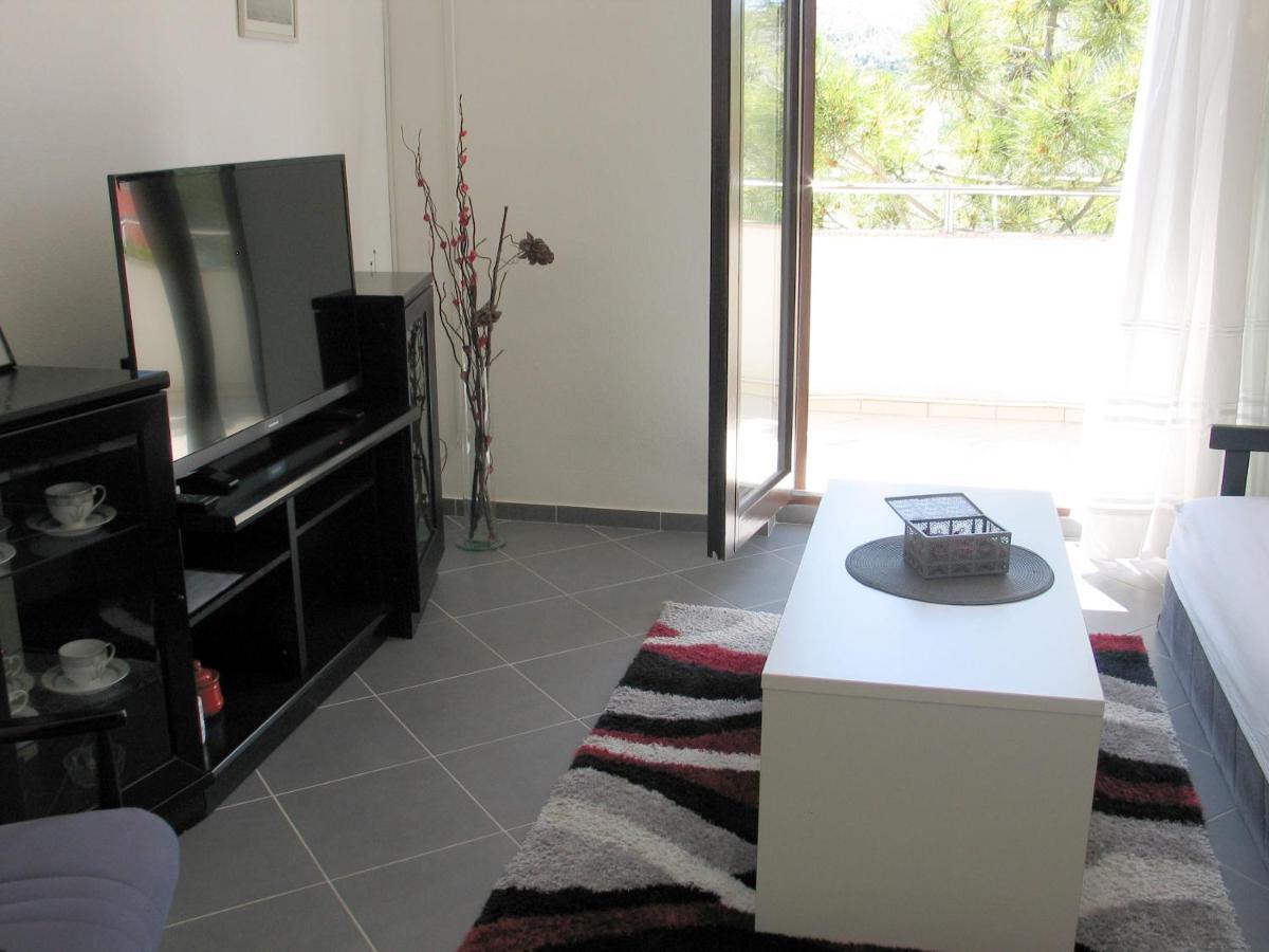 Apartmani Kunteja باغ المظهر الخارجي الصورة