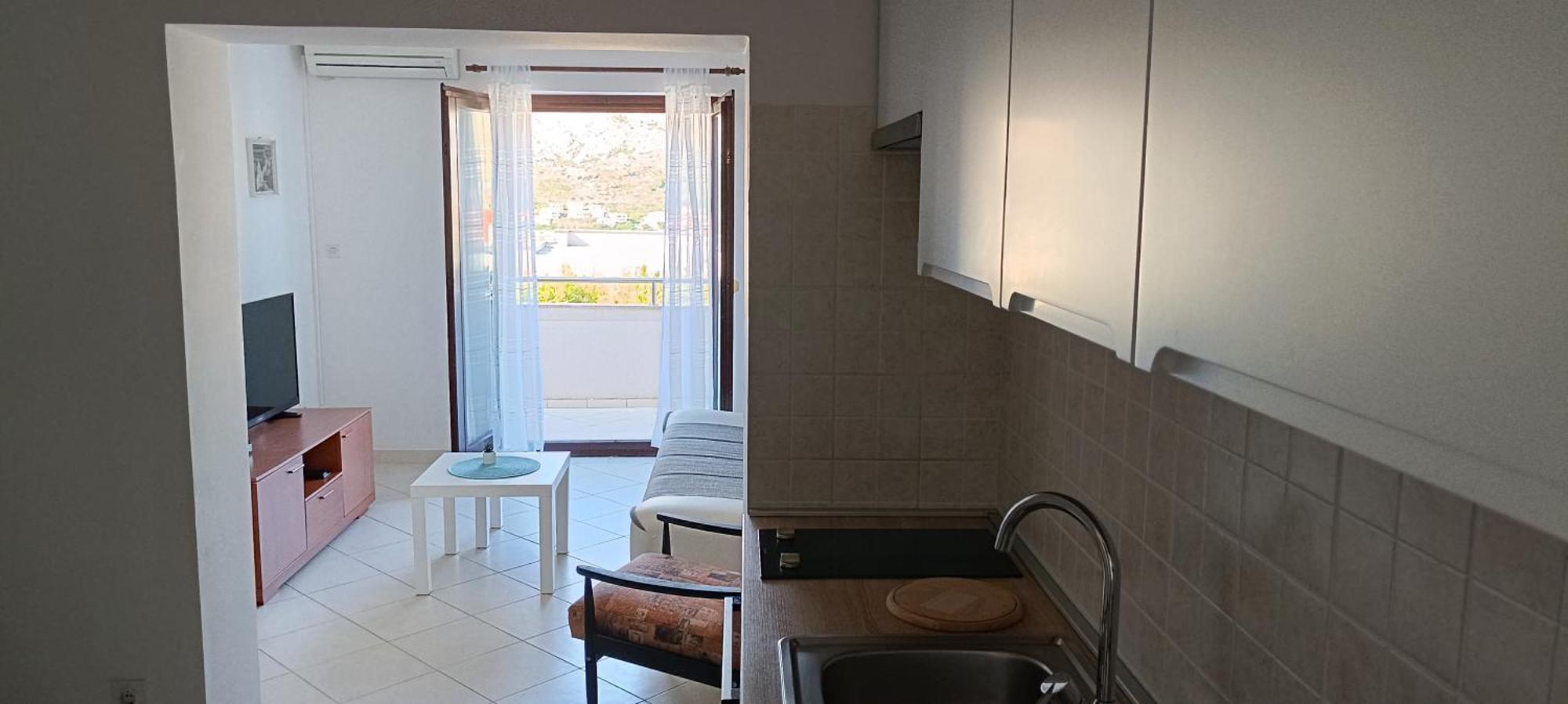 Apartmani Kunteja باغ المظهر الخارجي الصورة